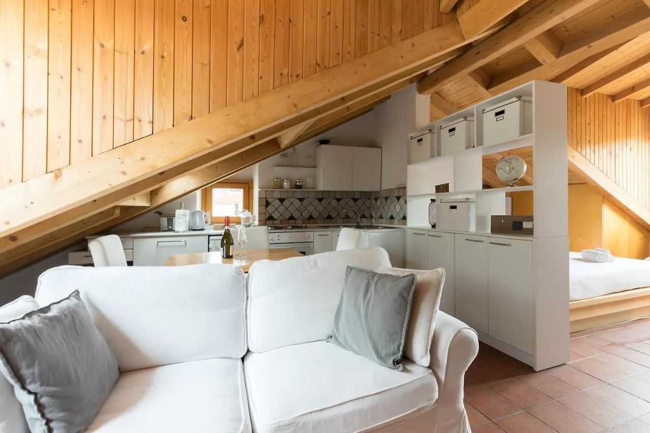 Mortara Navigli Apartments Milaan