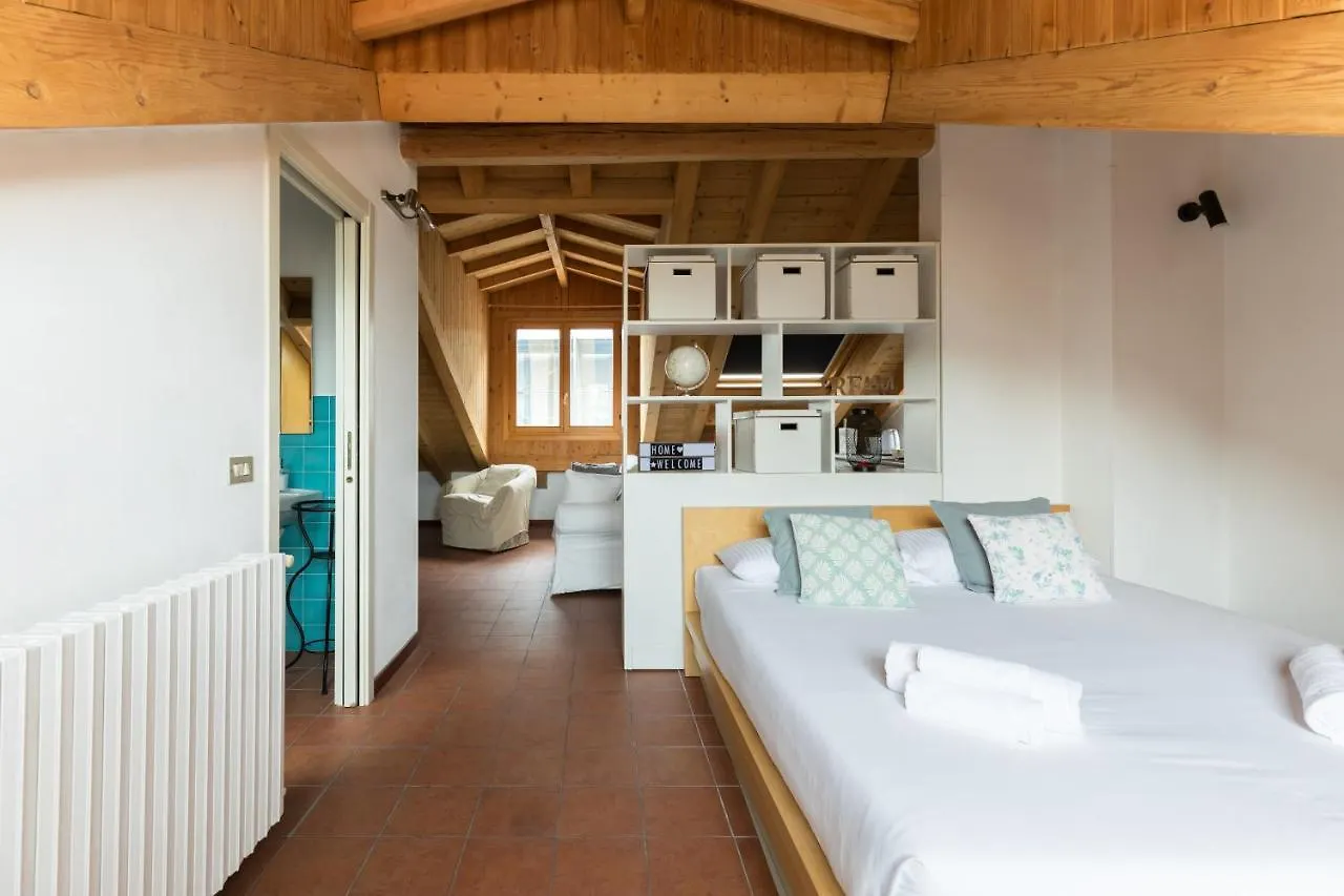 Mortara Navigli Apartments Milaan Italië