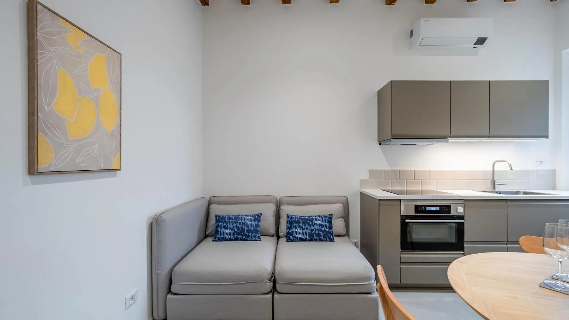Mortara Navigli Apartments Milaan 0*,  Italië